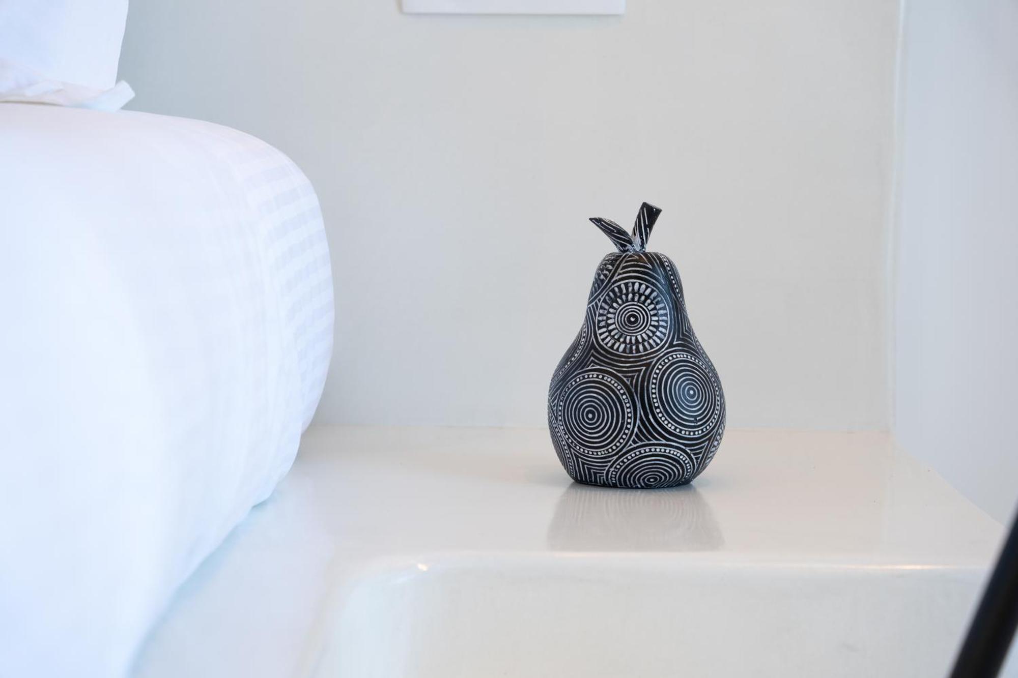 Leon Luxury Suites 이메로비글리 외부 사진